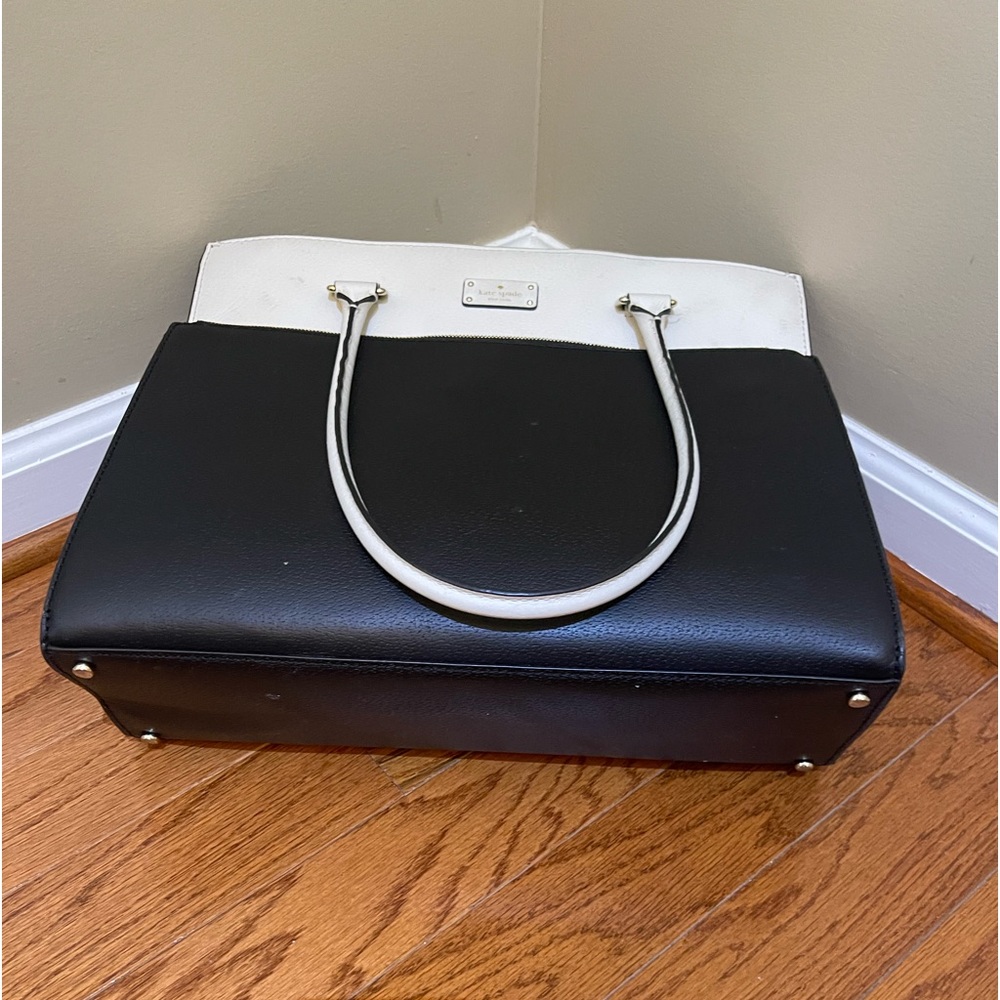 Large Kate Spade purse